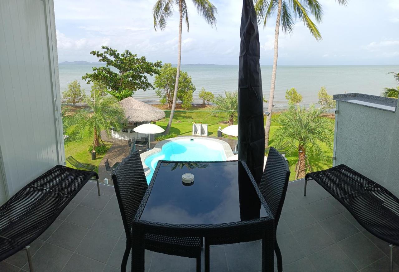 Beachfront Pool Villa And Apartment Koh Chang Bagian luar foto